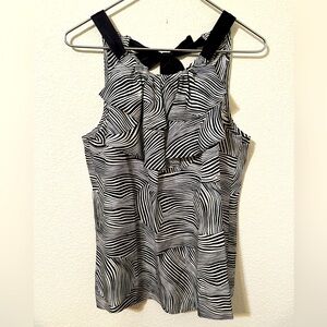 🦓LIKE NEW🦓 TRINA TURK Silk Black/White Striped Tank Top With Black Ribbon Bow
